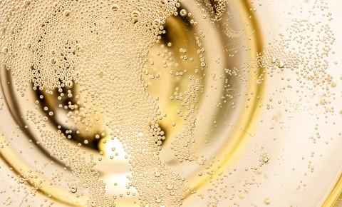 ¿Qué champán hay que maridar con el caviar?